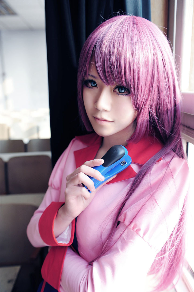 羽虐《化物语》战场原黑仪 cos