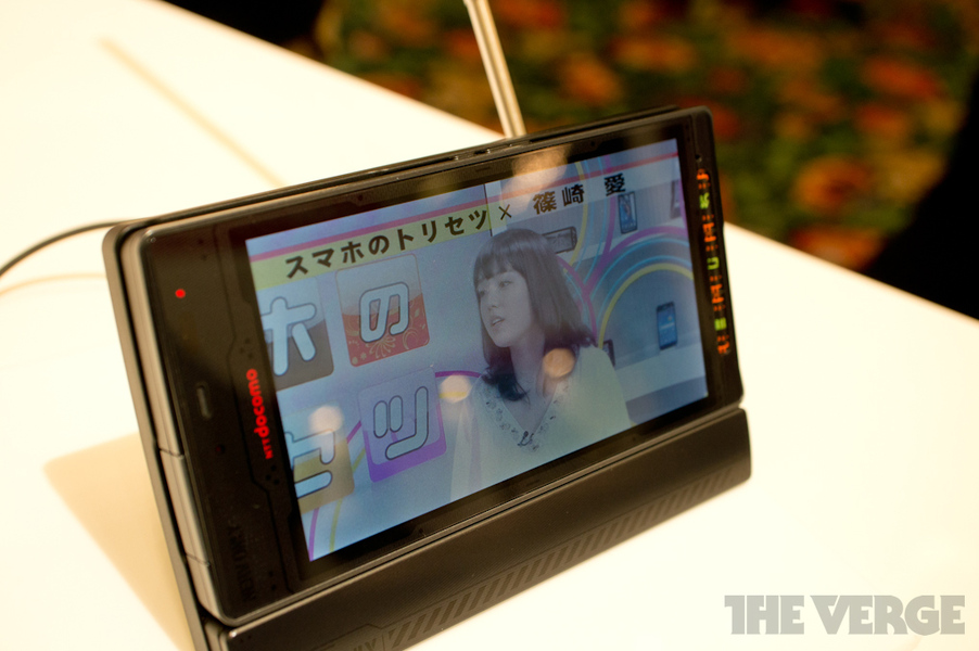 「新世纪福音战士新剧场版q」nevr定制版sh-06d把玩_eva_missevan